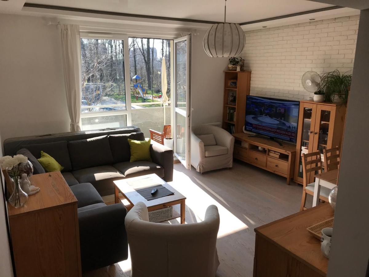 Apartment In Green Area Вроцлав Экстерьер фото